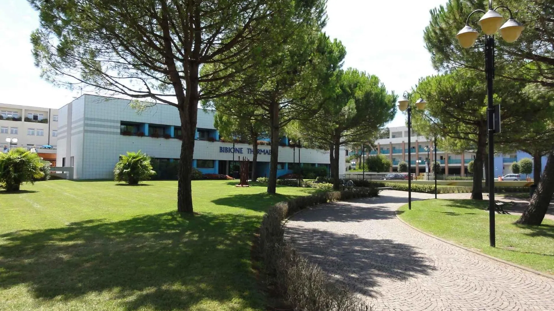 Apartment In Bibione 53641 contacts